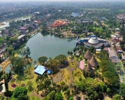 It represents Indonesia on a mini level including 26 provinces alongside a collection of clothes, dances, tradition, and vernacular architecture.